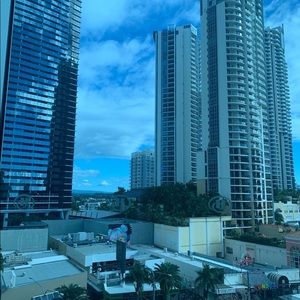 Meet your Posher, Amandi